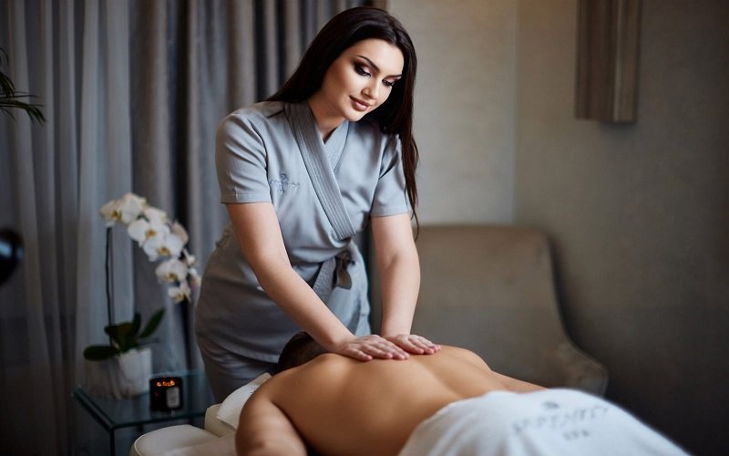 Luxury Russian Spa Room in Mahipalpur Aerocity